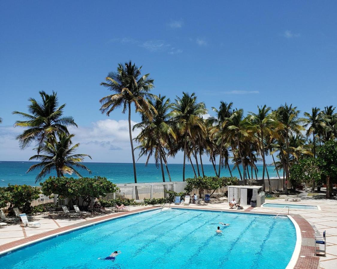 Kasa Ocean Breeze - Cabana Studio Apartment Beachfront Condo Pool San Juan Exterior foto