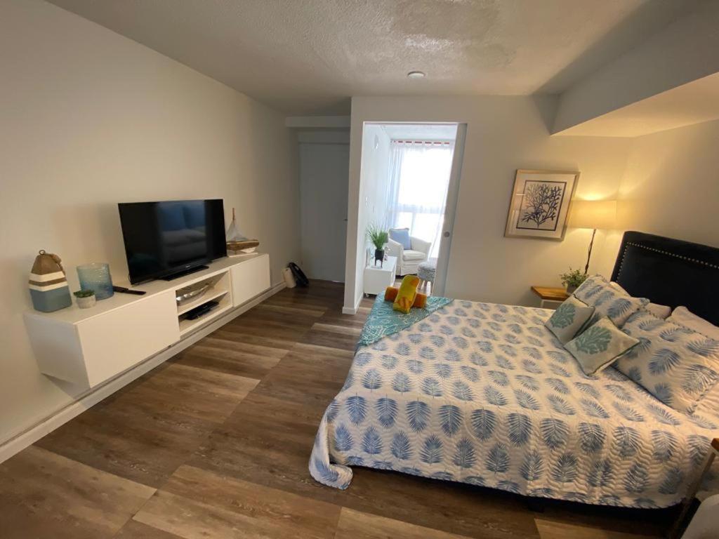 Kasa Ocean Breeze - Cabana Studio Apartment Beachfront Condo Pool San Juan Exterior foto