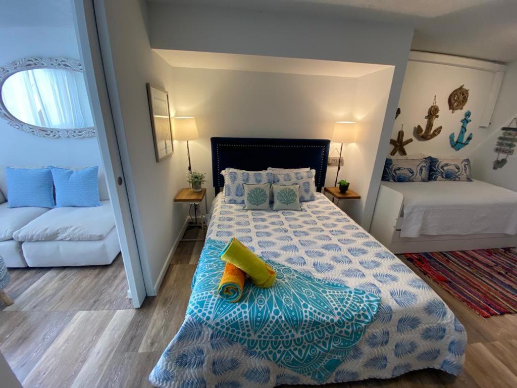 Kasa Ocean Breeze - Cabana Studio Apartment Beachfront Condo Pool San Juan Exterior foto
